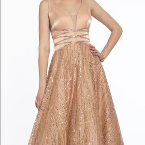 Embellished V-Back Glitter Tulle Ballgown
